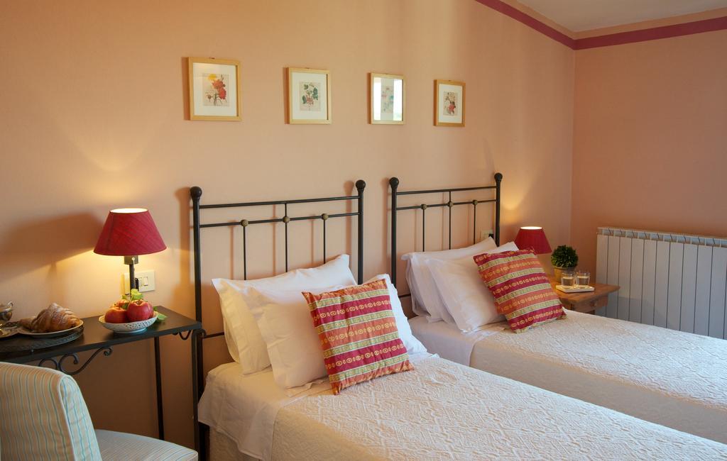 Albergo La Fontanella San Casciano dei Bagni Exterior photo